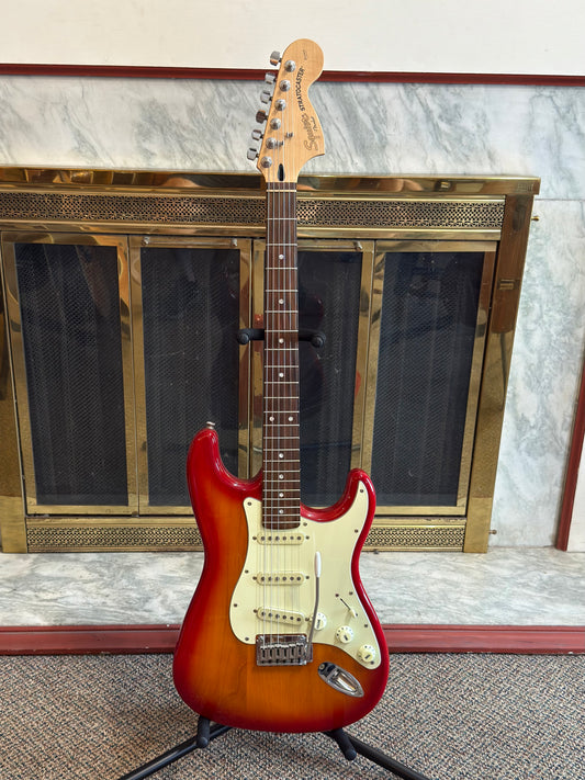 SQUIER STRATOCASTER