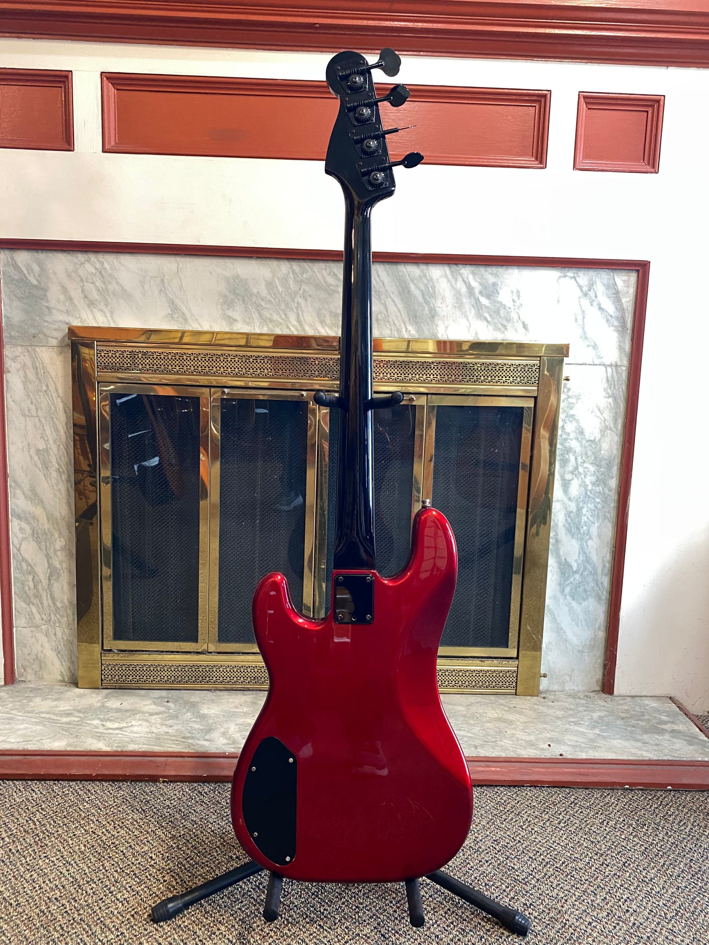 FENDER JAZZ BASS SPECIAL