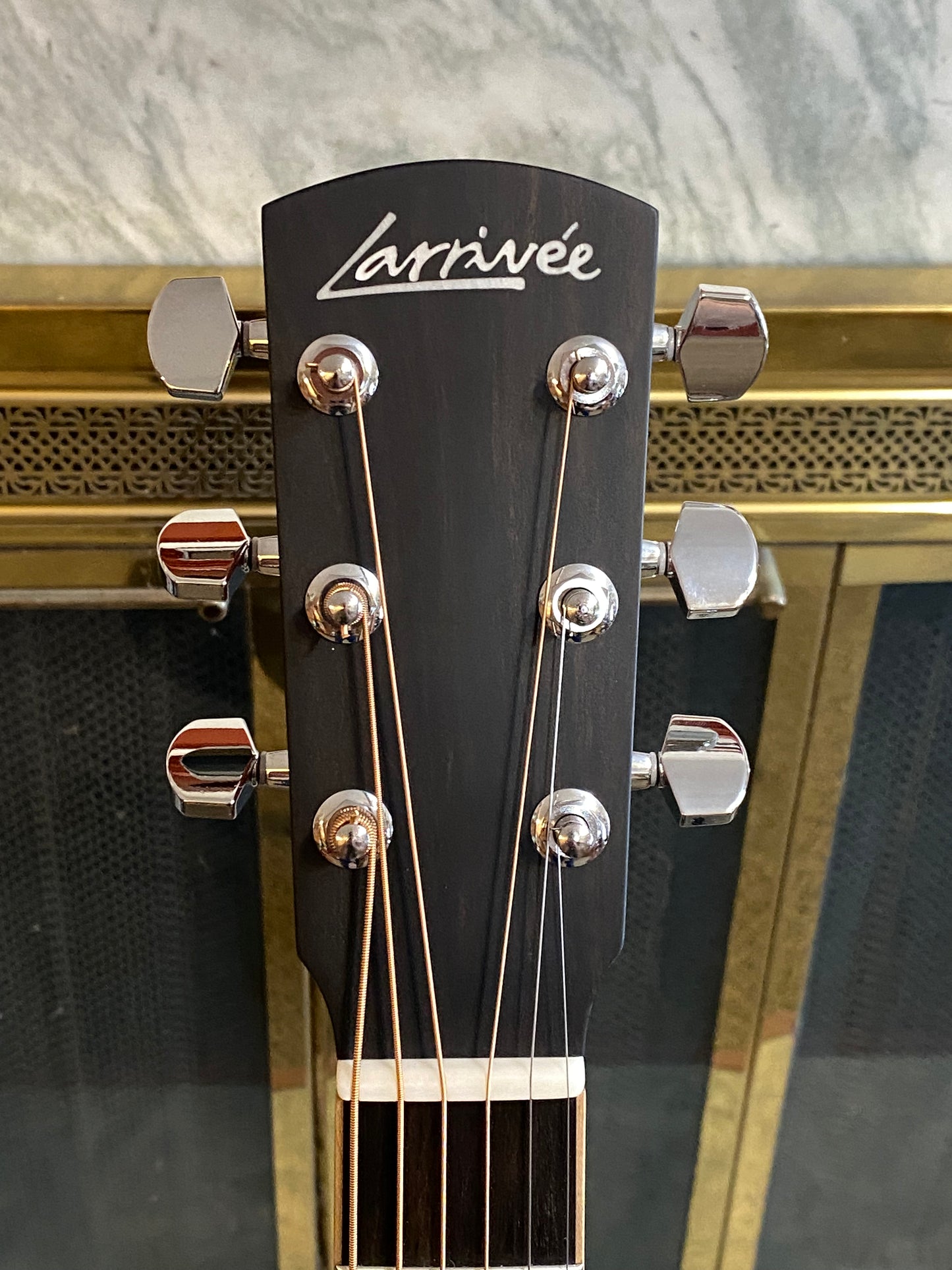 LARRIVEE C-03R-TE TOMMY EMMANUEL
