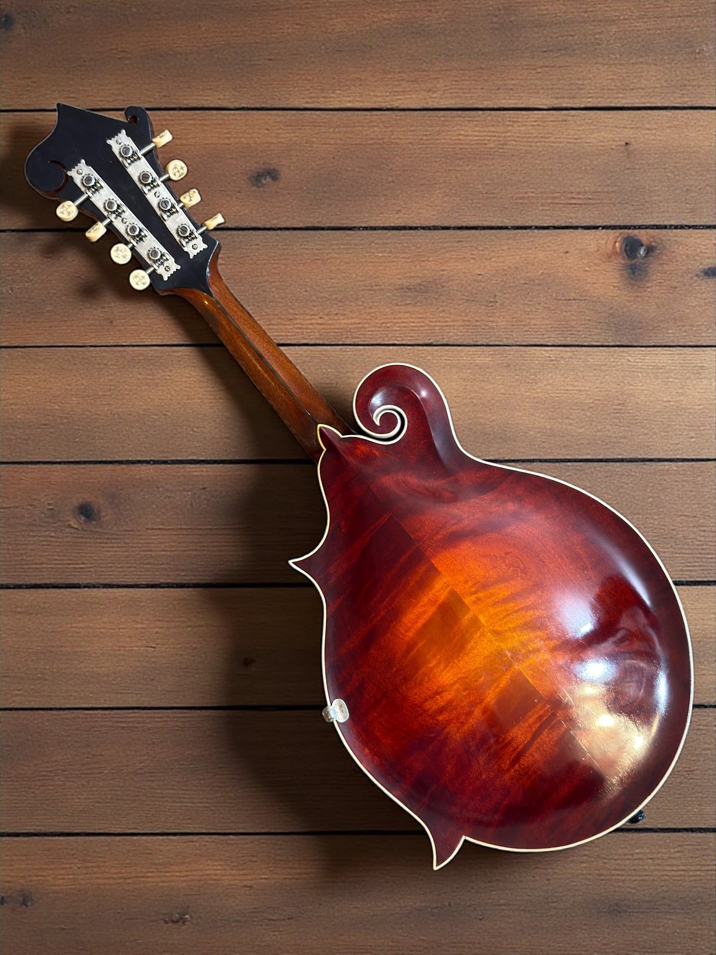 GIBSON F-4