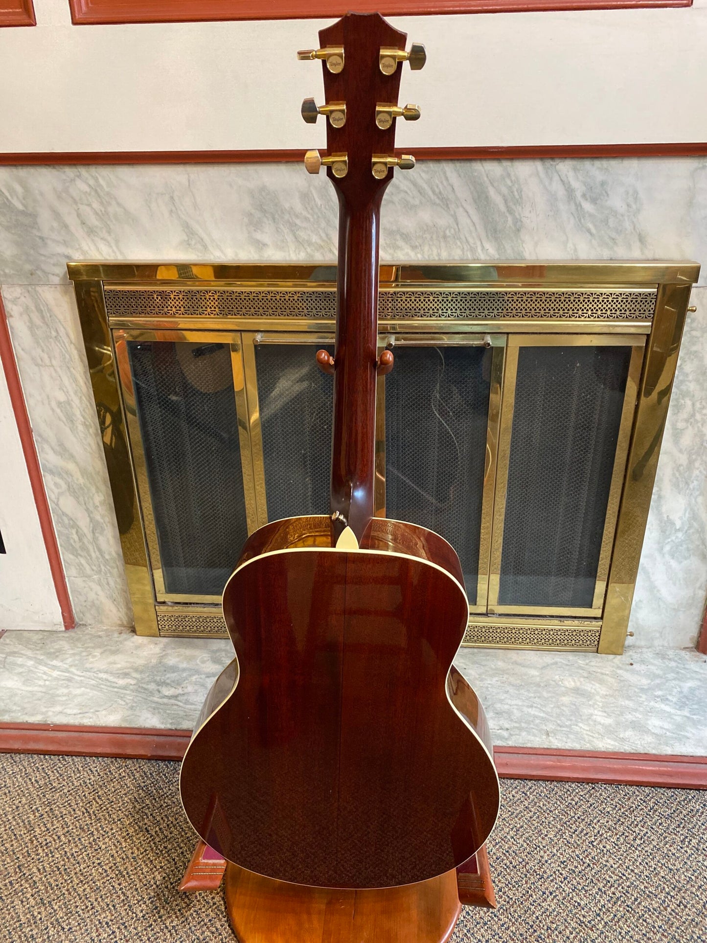 TAYLOR GRAND SYMPHONY