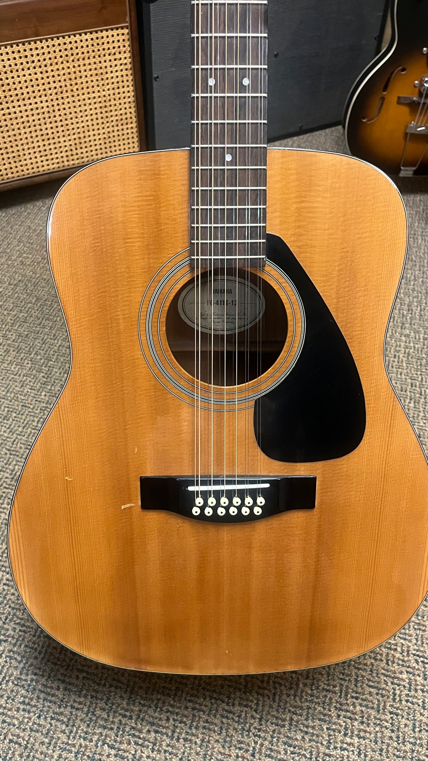 Yamaha FG-411S-12 Solid Top