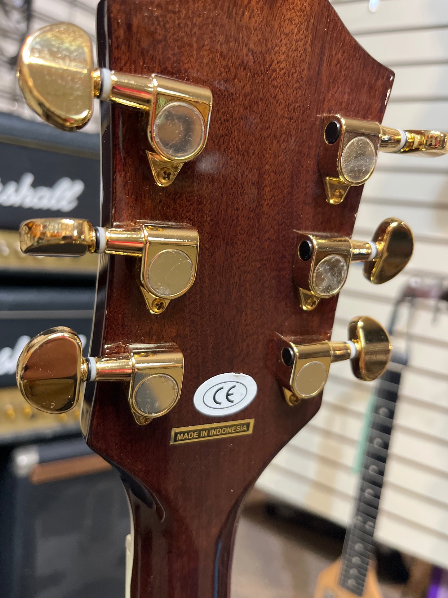Gretsch G5204E