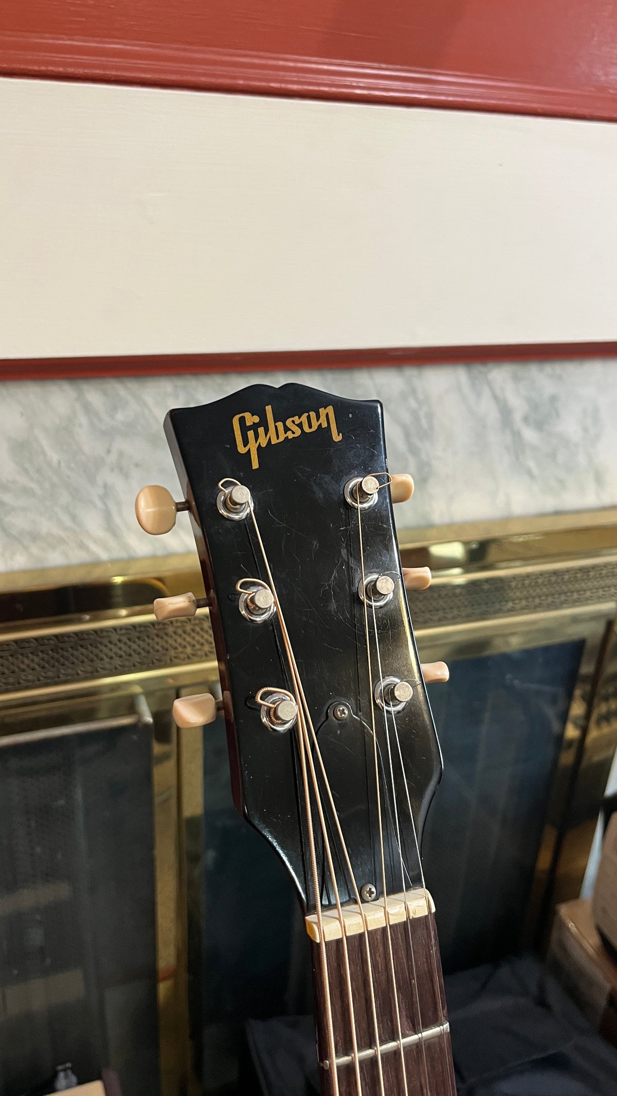 GIBSON J-45 (1966-69)