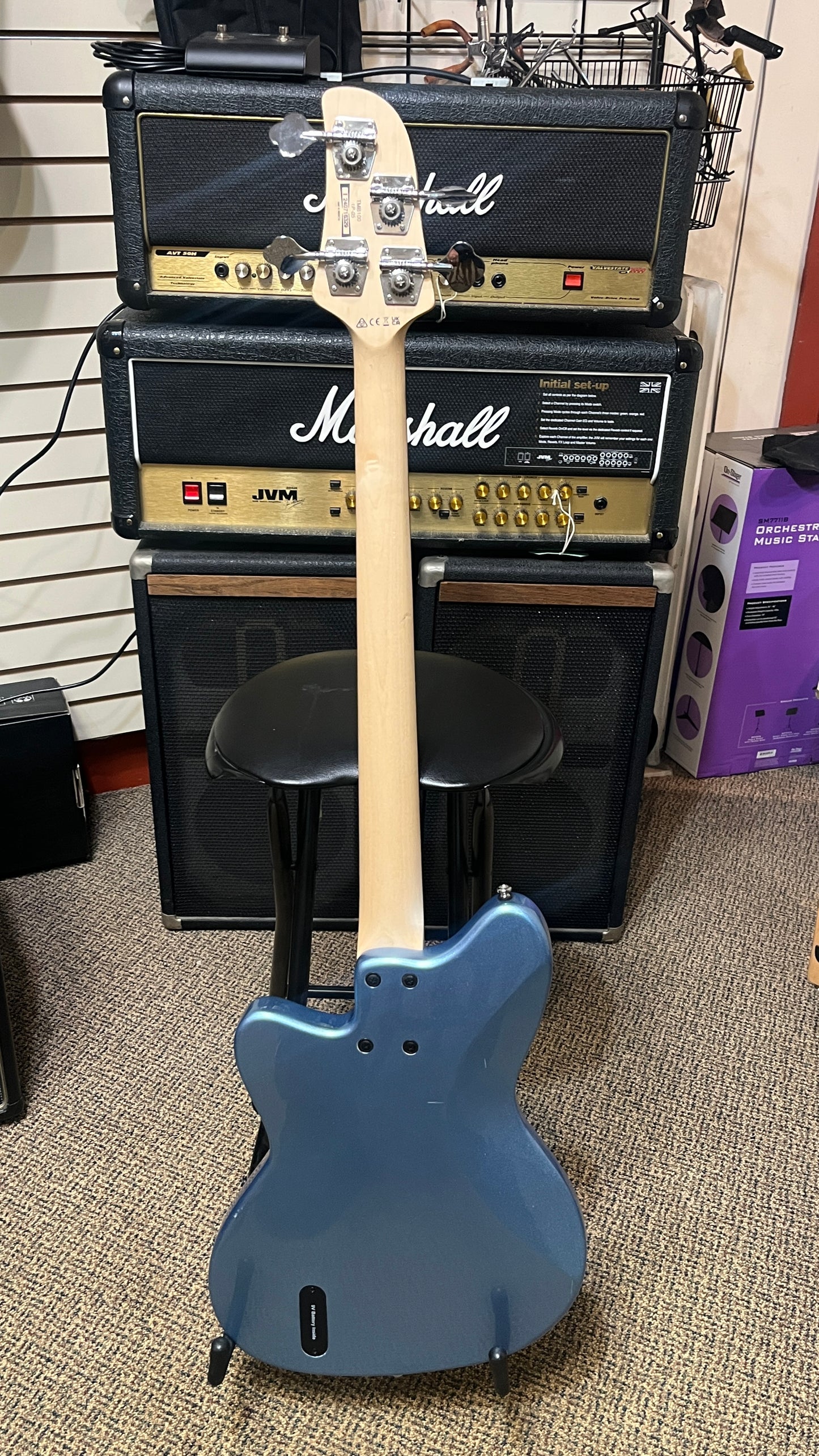 Ibanez TMB 100 bass