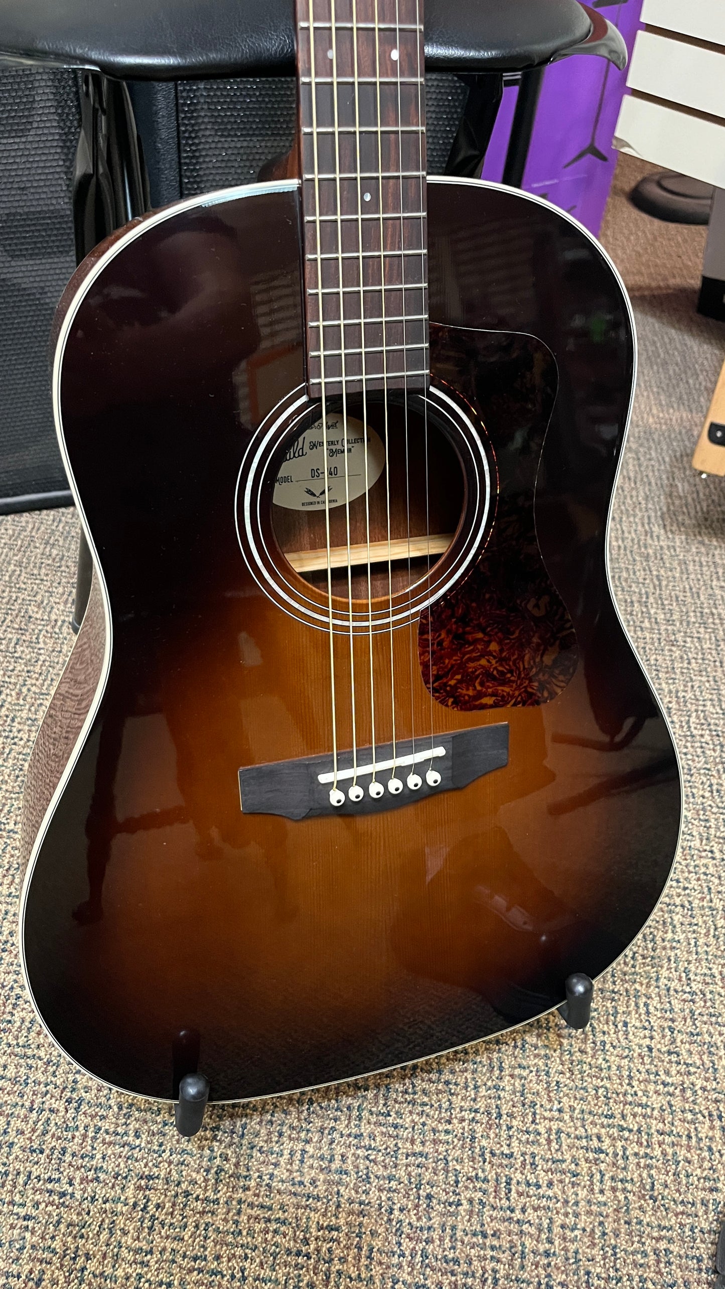 Guild DS-240