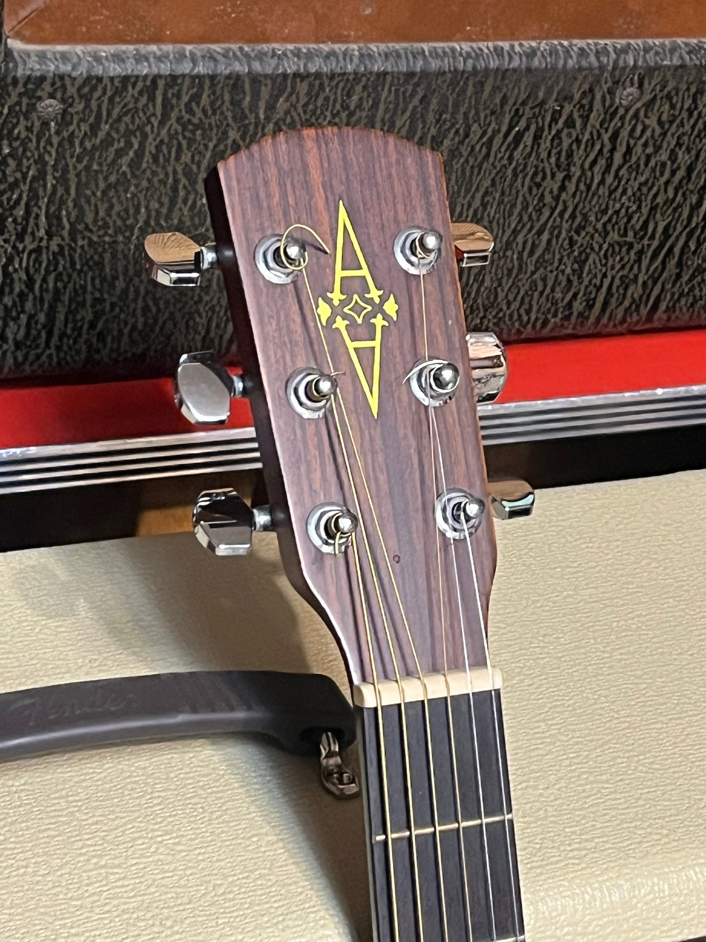 ALVAREZ RD 8M
