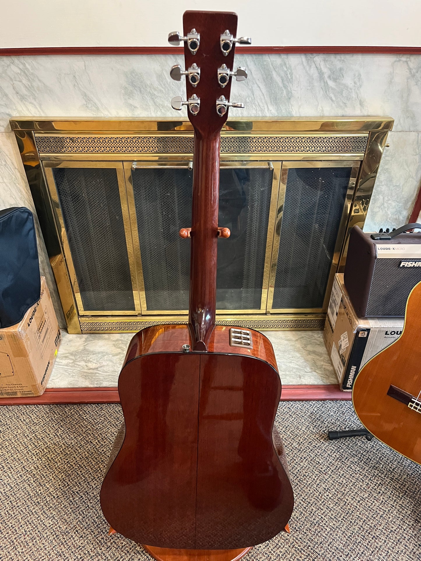 Takamine EF-340S "Lawsuit Model"