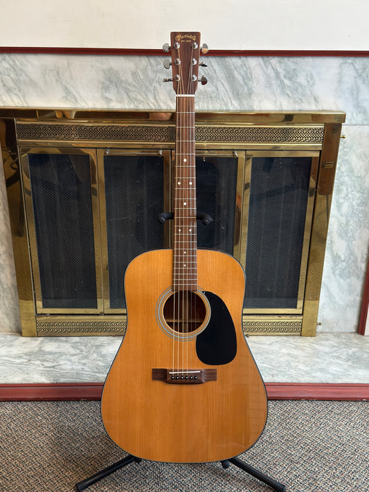 MARTIN D-16