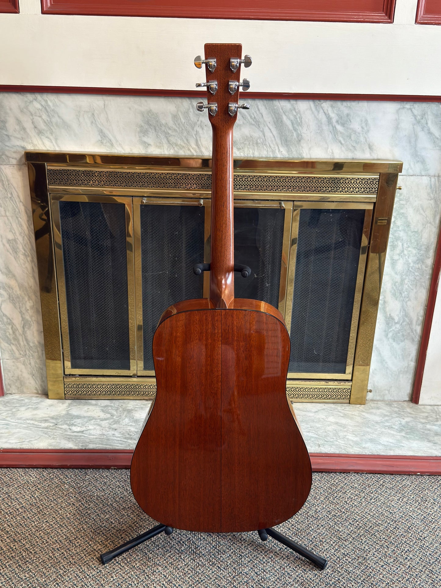 MARTIN D-16