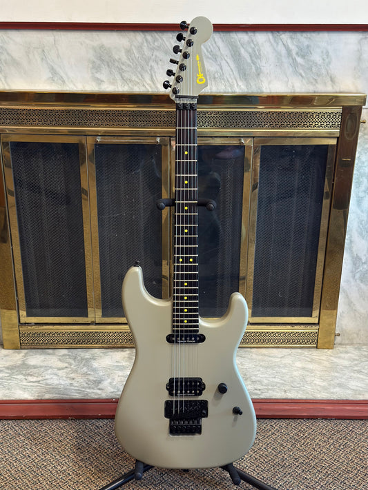 CHARVEL SAN DIMAS WILD CARD #7