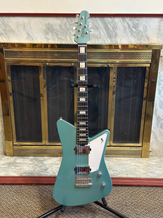 MUSIC MAN MARIPOSA