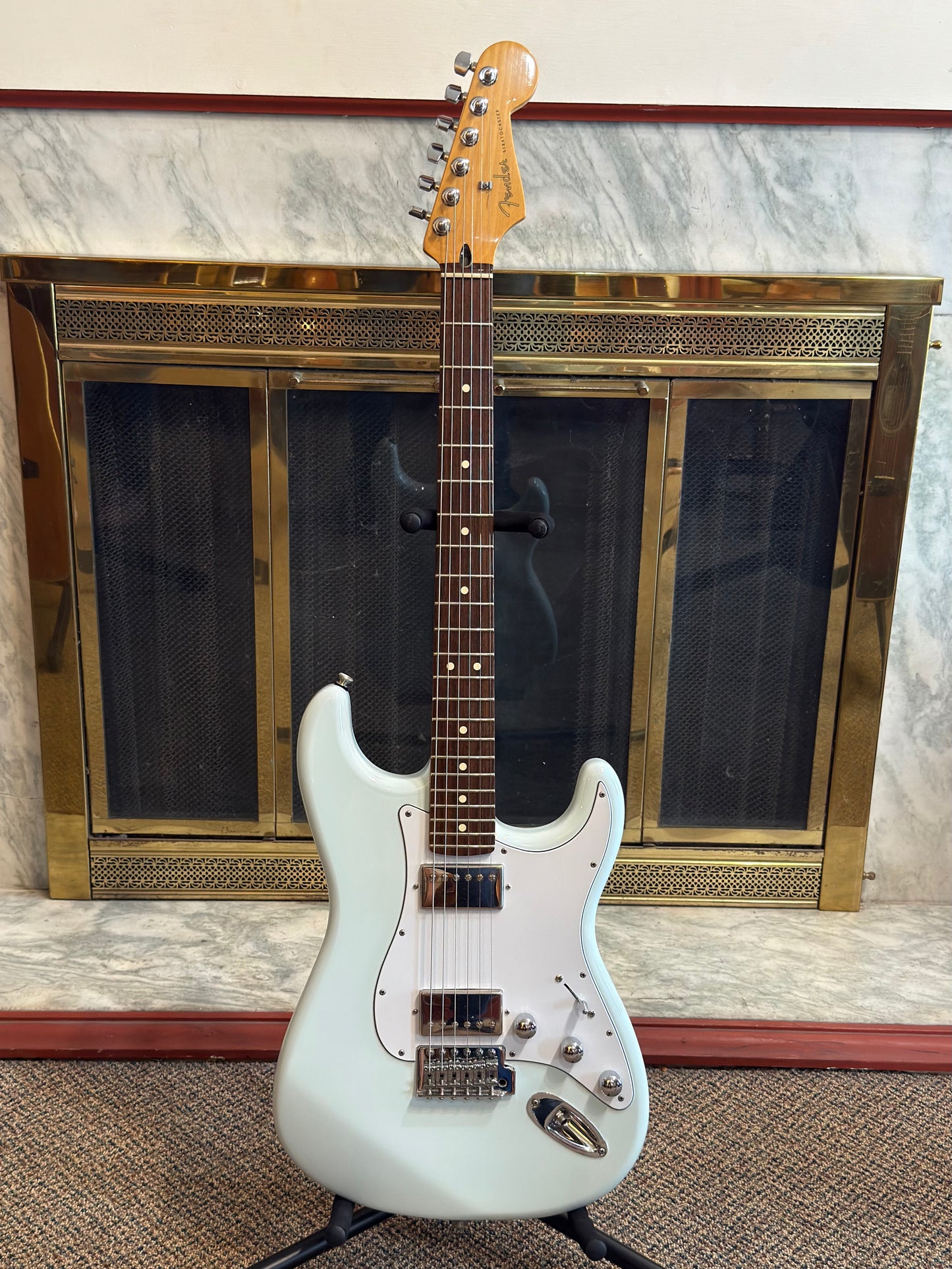FENDER BLACK TOP STRAT