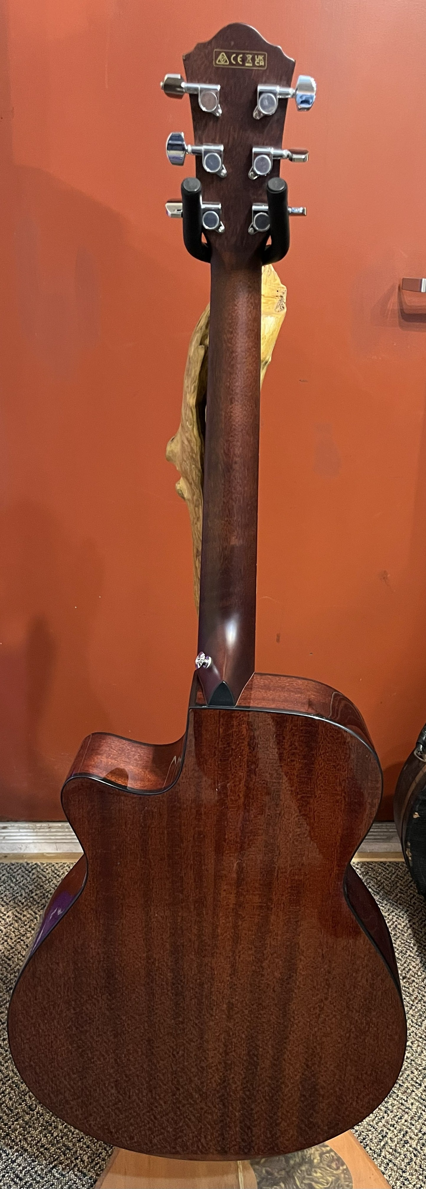 Ibanez AEG62-MNH